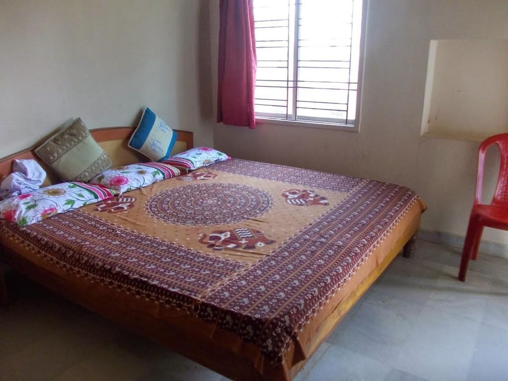 Rishaan Guest House Puri Kamer foto