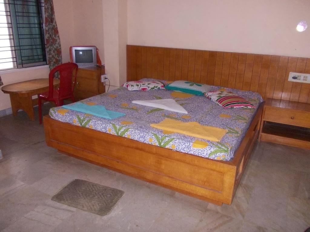 Rishaan Guest House Puri Kamer foto